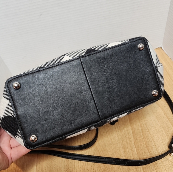 Talbots Crossbody Bucket bag leathe4 wool-blend black white checkered - Picture 4 of 15